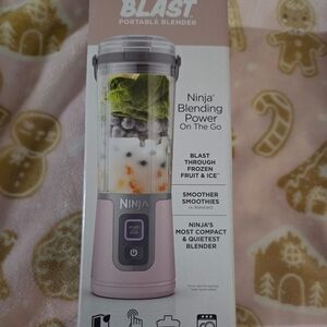Ninja Blast Pink Portable Blender